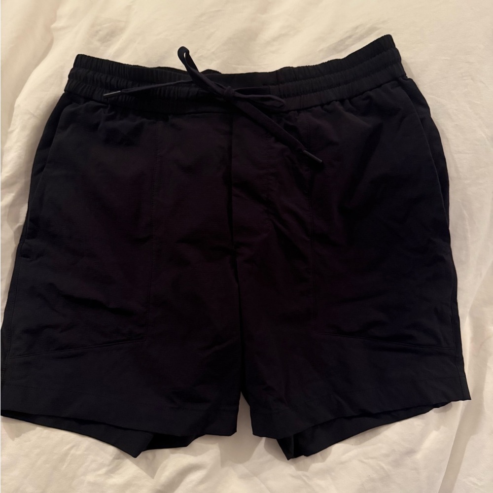 Lululemon Bowline Shorts 5inch Navy